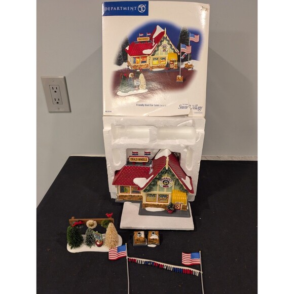 Dept 56 Original Snow Village”Friendly Used Car Sales” W/ Light & Box Retired - Picture 1 of 11